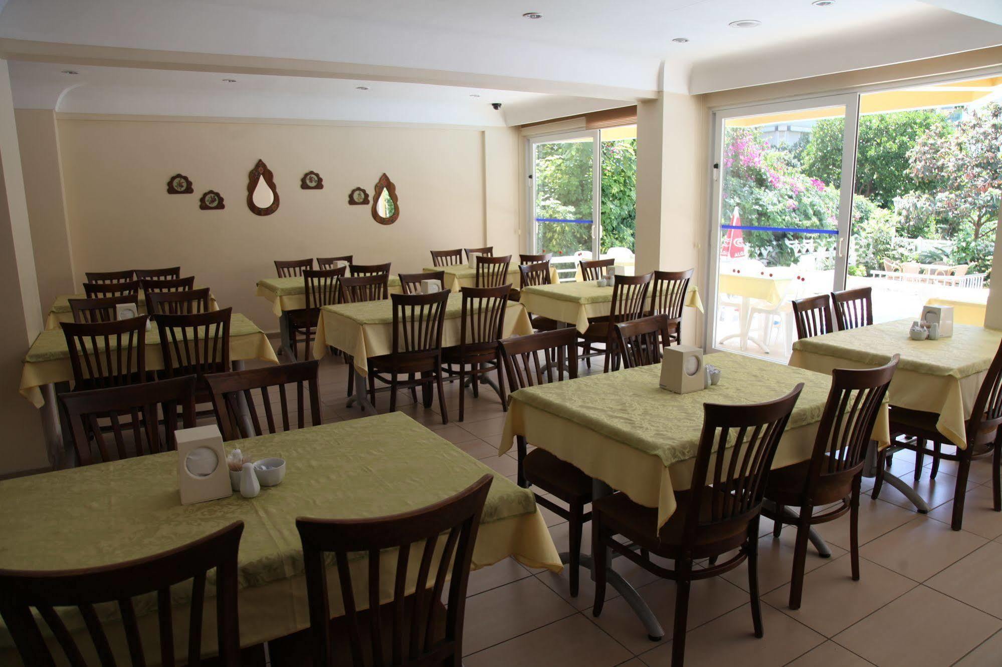 Alin Hotel Аланя Екстериор снимка