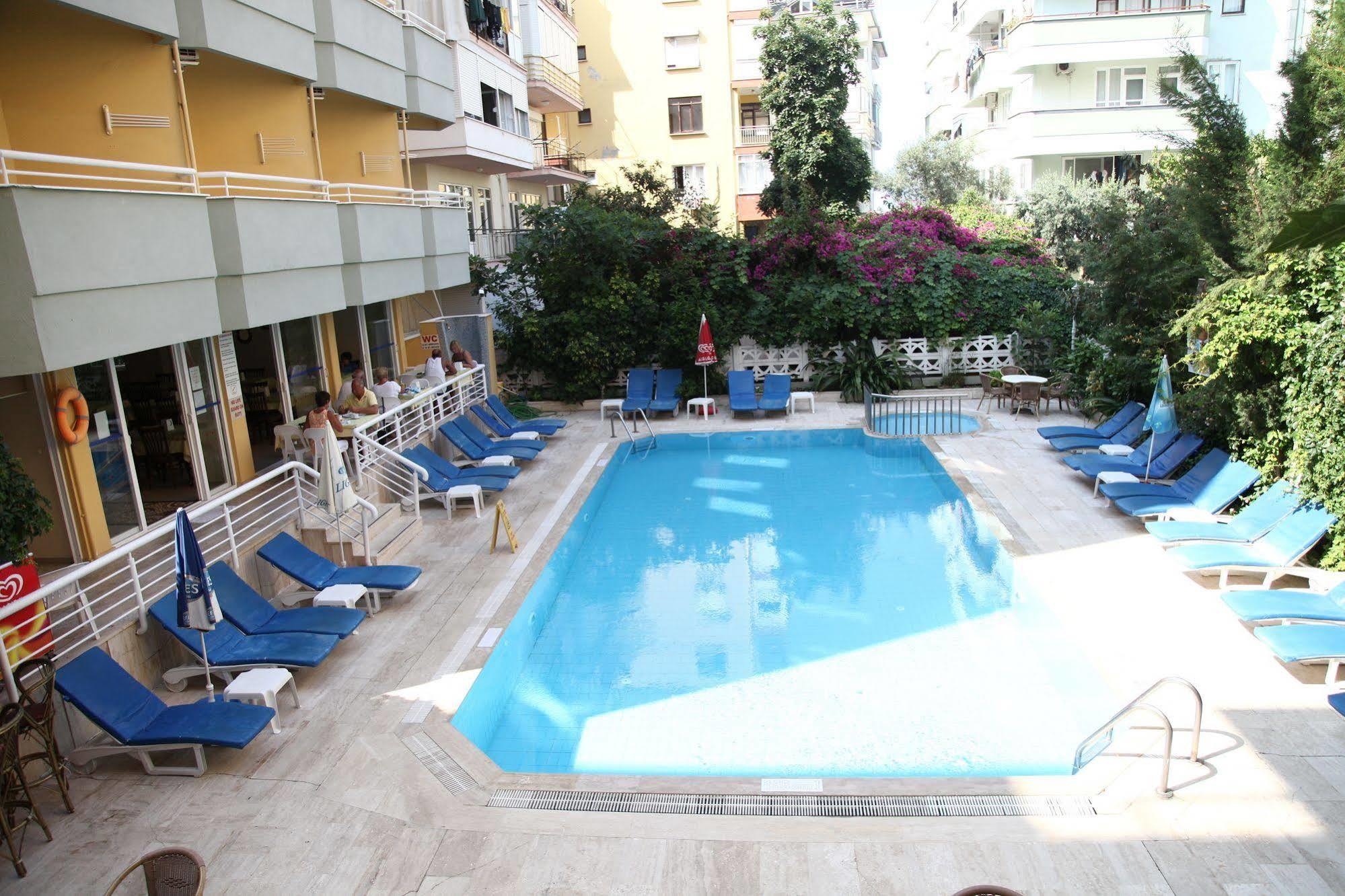 Alin Hotel Аланя Екстериор снимка
